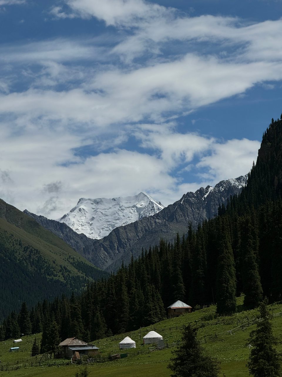 A view of the mountain terrain of Altyn-Arashan.